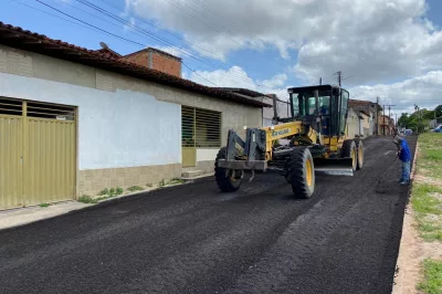 Alagoinhas: Prefeitura dá sequência ao trabalho de pavimentação do Conjunto Alagoinhas IV