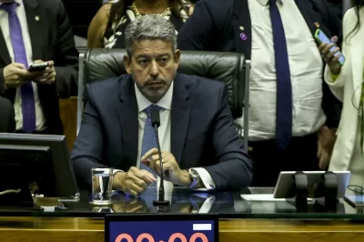 Arcabouço: Lira diz que veto de Lula tem ‘muita chance’ de ser derrubado