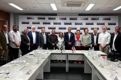Jerônimo se reúne com bancada do PT para aprofundar diálogo com parlamentares