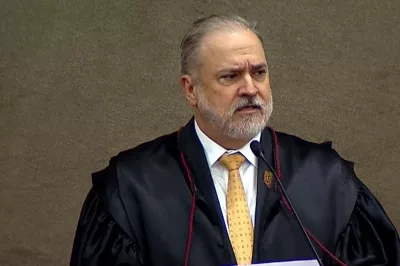Aras faz último discurso no STF como procurador-geral da República