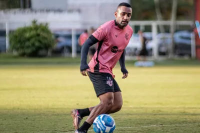 Recuperado de cirurgia no joelho, Dionísio volta após 8 meses e será relacionado contra o CRB