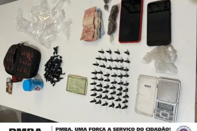 Sátiro Dias: Policiais do Quarto Batalhão, com o apoio da CIPE/Polo, apreendem drogas e prendem suspeito de tráfico