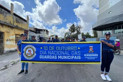 Em Alagoinhas, GCM celebra a data em atividade com a população