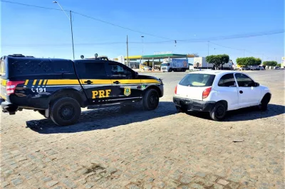 Celta roubado há quase 10 anos é recuperada pela PRF na BR-116