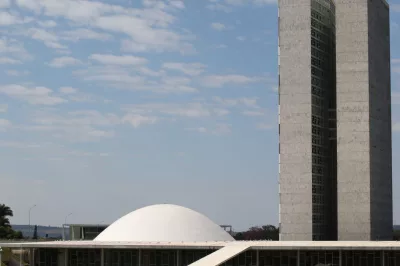 Congresso e Judiciário retomam sessões após feriado de Carnaval