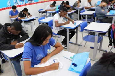 Escolas da rede estadual começam aplicação das provas do SAEB nesta segunda (20)
