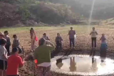 Fiéis fazem prece e pedem chuva para cidades do Sudoeste baiano