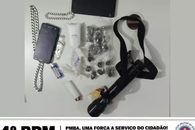 Araçás: policiais do Quarto Batalhão apreendem drogas e prendem homem em flagrante delito