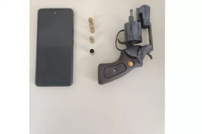 Em Alagoinhas, policiais do Quarto Batalhão prendem homem em flagrante delito por tentativa de feminicídio