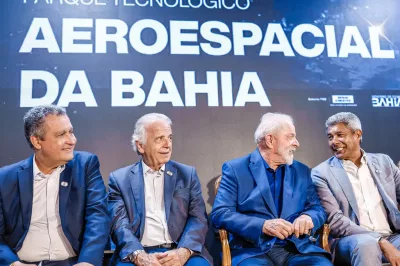 Lula assina acordo para criação de parque aeroespacial na Bahia