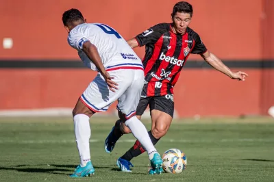 Apoiado pela torcida, Vitória vence o Bahia de Feira no Barradão