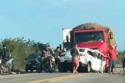 Mãe e filha morrem e sobrinha fica ferida em batida em trecho da BR-116 Norte na Bahia