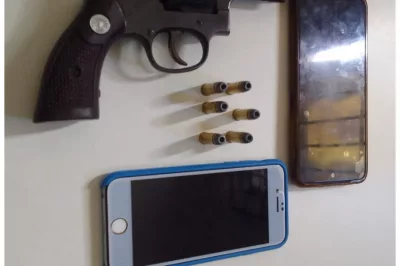 Inhambupe: Policiais do 4° BPM apreendem arma de fogo e prendem homem suspeito de tentativa de duplo homicídio