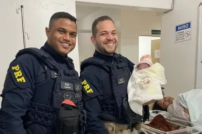 Alagoinhas: Policiais Rodoviários Federais socorrem gestante e realizam parto na BR-101