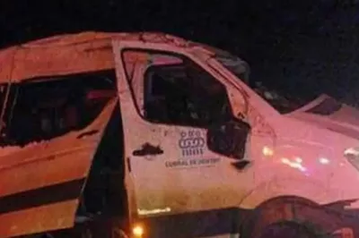 Quatro estudantes morrem em acidente em trecho da BR-116 no sudoeste da Bahia