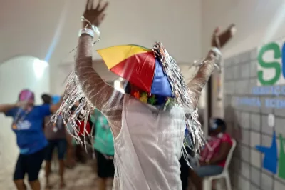 CRAS folia promove a alegria e fortalece vínculos sob o mote do carnaval