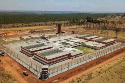 Presos usaram alicate encontrado em obra para fugir de presídio