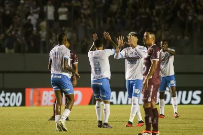Bahia vence Caxias-RS nos pênaltis e avança para terceira fase da Copa do Brasil