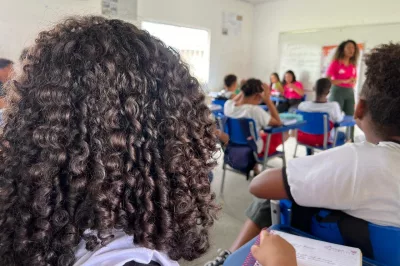 Março Mulher: Estudantes são conscientizados a respeito da violência doméstica