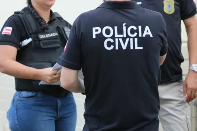Homem é preso suspeito de assediar dezenas de mulheres por uma rede social