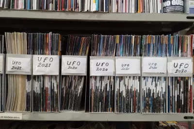 Biblioteca Municipal Maria Feijó dispõe de acervo exclusivo sobre Ufologia