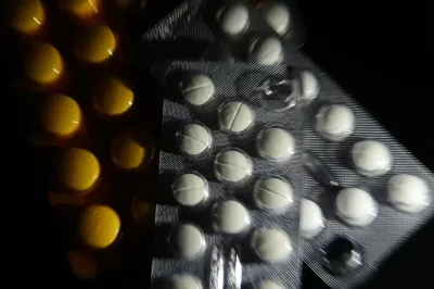 Teto para reajuste de medicamentos em 2024 fica em 4,5%