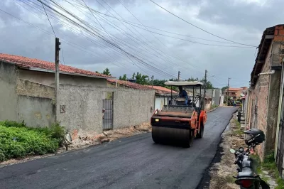 Alagoinhas: programa de obras da prefeitura leva asfalto à rua Guanabara, conhecida como “Quebra-Pescoço”