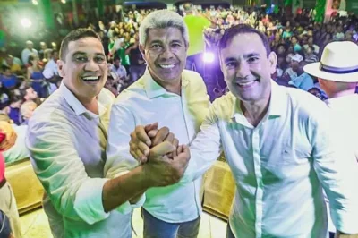 Jerônimo Rodrigues marca presença no lançamento do PGP e fortalece pré-candidaturas em Alagoinhas
