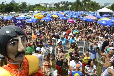 Sancionada lei que torna patrimônio cultural os blocos de carnaval
