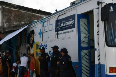Alagoinhas: Unidade móvel leva atendimentos de saúde aos permissionários e clientes da Central de Abastecimento