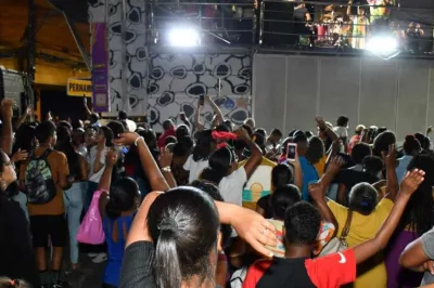 Centenas de fiéis participam da 27ª Marcha para Jesus em Alagoinhas