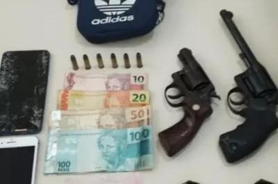 Em Riachão do Jacuípe, Polícia Militar prende suspeito com armas e drogas