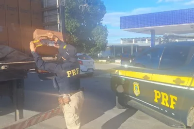 Em uma única ocorrência, PRF apreende 400 mil maços de cigarros em Vitória da Conquista
