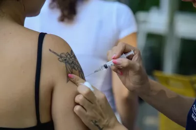 Vacinação contra gripe é ampliada para público acima de 6 meses