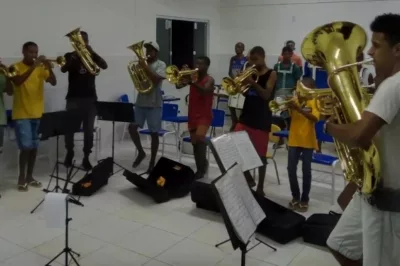 Fanfarras escolares intensificam ensaios para as celebrações pela Independência da Bahia