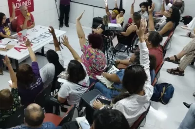 Professores da UNEB, UEFS, UESB e UESC aprovam indicativo de greve