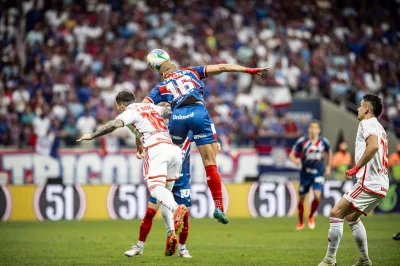 Com estréia, Bahia empata com Internacional por 1 a 1