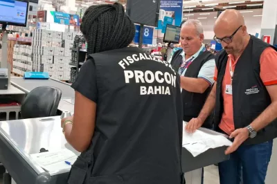 Procon penaliza estabelecimentos por descumprimento de lei das sacolas plásticas