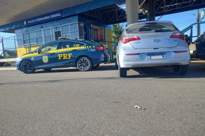 Homem compra carro furtado por meio de rede social e acaba detido pela PRF na BR 101