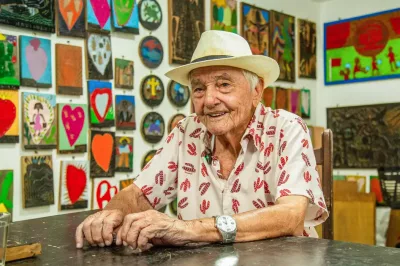 Morre aos 88 anos o xilogravurista pernambucano J. Borges