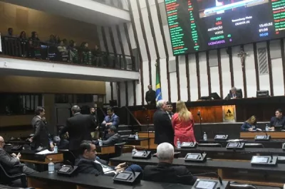 Alba aprova criação de novos cargos para o MP e institui Dia da Santa Dulce dos Pobres