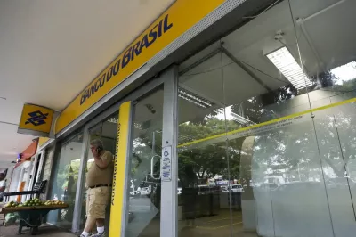 Funcionários do Banco do Brasil da Bahia aprovam greve para esta sexta-feira