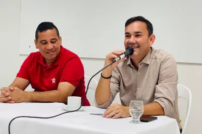 Prefeito eleito de Alagoinhas, Gustavo Carmo, realiza coletiva de imprensa com foco em transparência e planejamento