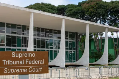 STF adia decisão sobre lei que impõe restrições para laqueadura