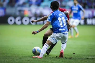 Bahia empata com Athletico-PR e segue fora do G7 do Brasileirão
