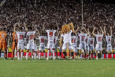 Vitória lança documentário sobre a temporada de 2024; assista