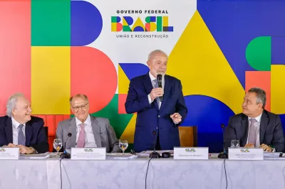 Prioridade do governo em 2025 é baratear os alimentos, diz Lula