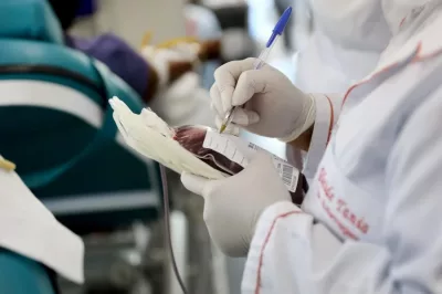 Com estoque crítico, Hemoba convoca doadores de sangue