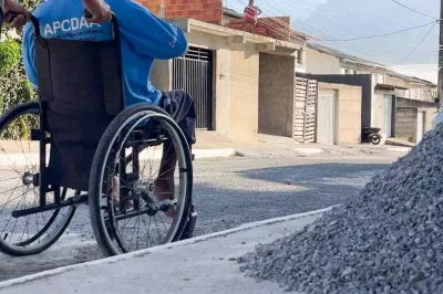 Prefeitura de Alagoinhas orienta sobre armazenamento irregular de materiais em vias públicas