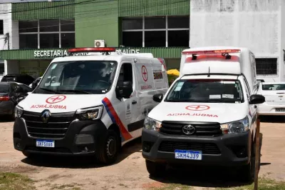 Alagoinhas recebe duas novas ambulâncias para reforçar o transporte de pacientes no município